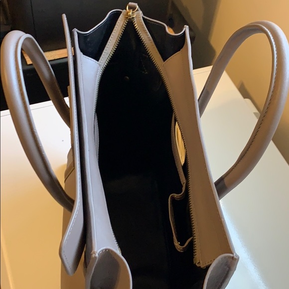 HANDBAG IN SMOOTH CALFSKIN - Picture 2 of 3